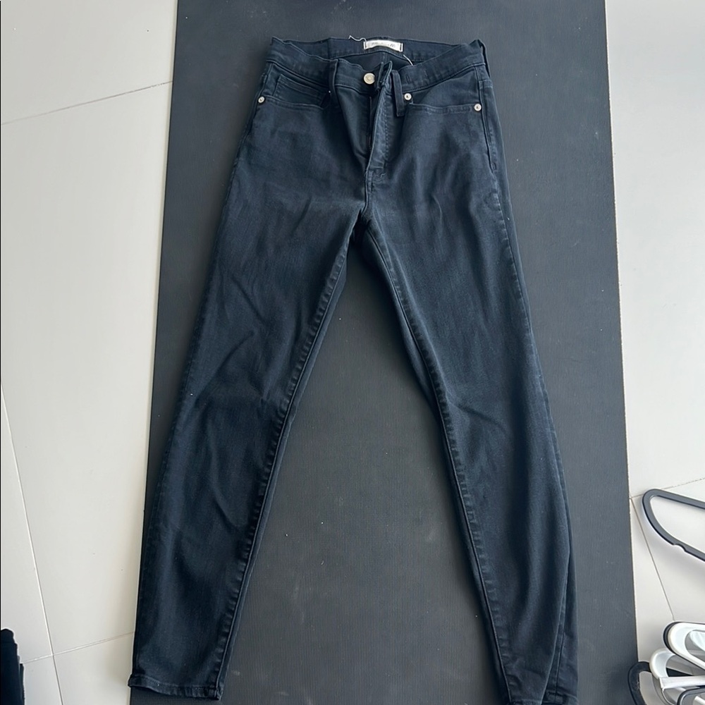 Madewell Black Denim skinny Jeans. Size 27